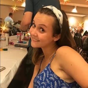 Meet your Posher, Maggie